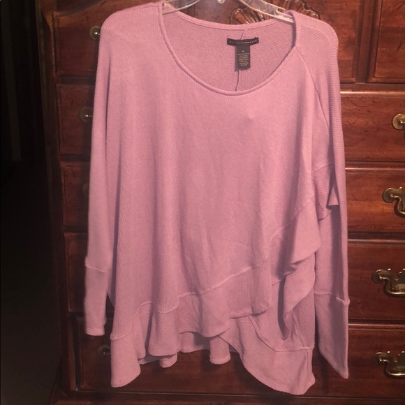 New Grace Elements size XL lavender ruffle top - Picture 1 of 8